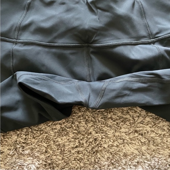 Lululemon Fast and Free Leggings - Picture 3 of 4